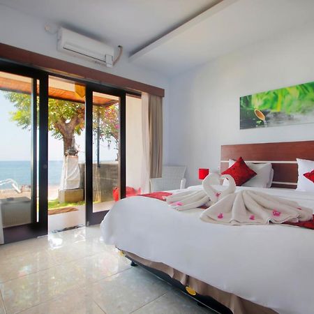 Valomia Beachfront Amed Екстериор снимка